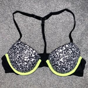 PINK VS Wear Everywhere Lightly Lined T-Back Bra